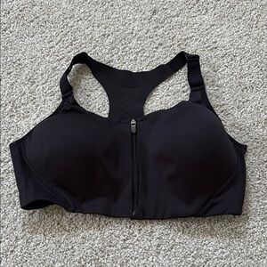 EUC 38C all in motion zip front Sports Bra